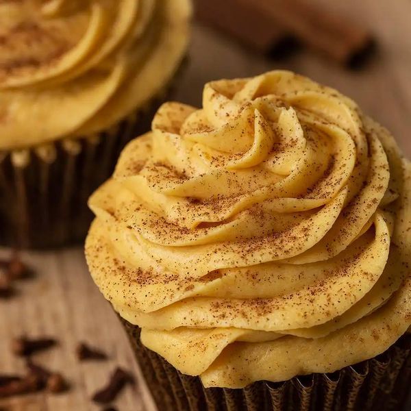 Pumpkin Spice Buttercream ~ Luxury Coconut Apricot Wax 10 oz Candle